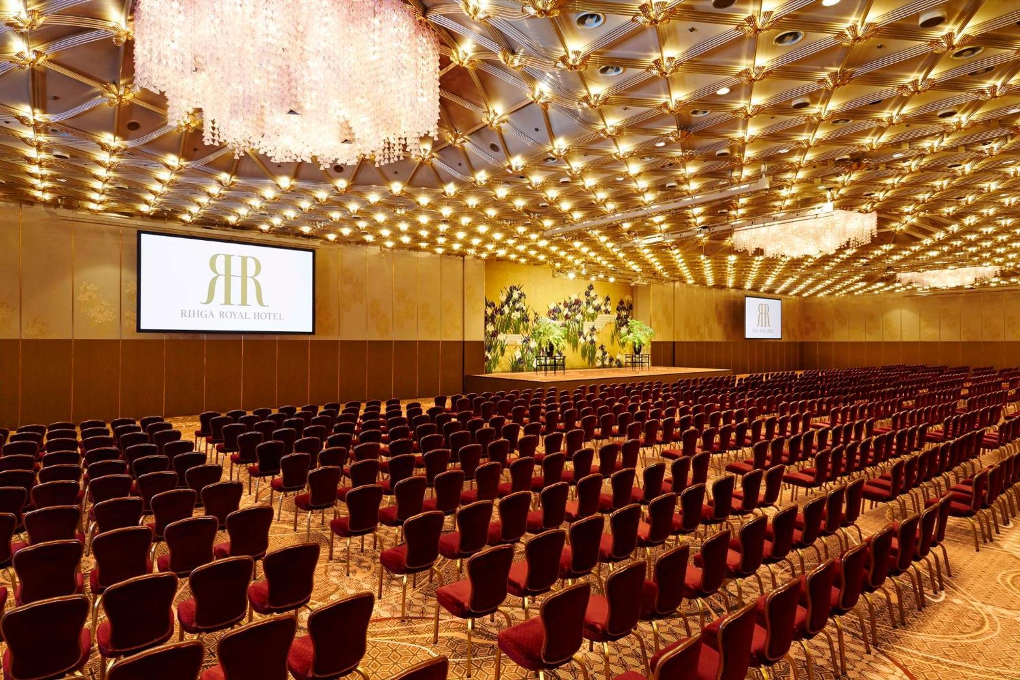 Rihga Royal Hotel Osaka, Vignette Collection By Ihg Exterior foto The Grand Ballroom