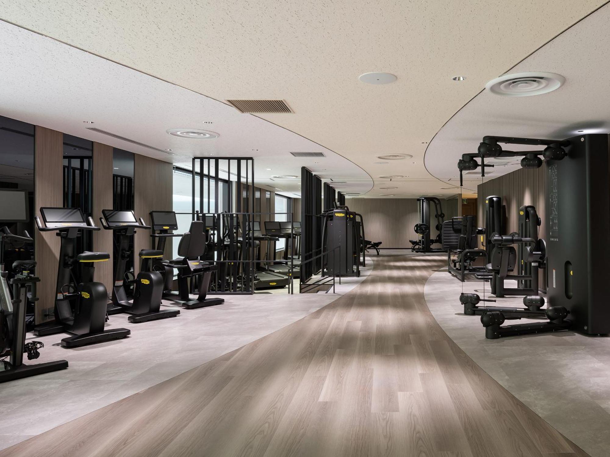 Rihga Royal Hotel Osaka, Vignette Collection By Ihg Exterior foto